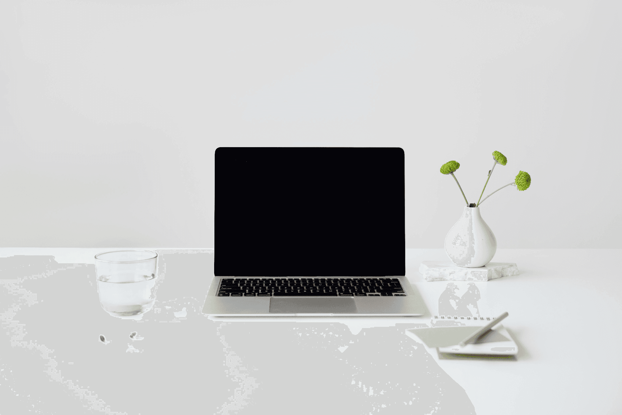 MacBook не вмикається: що робити?