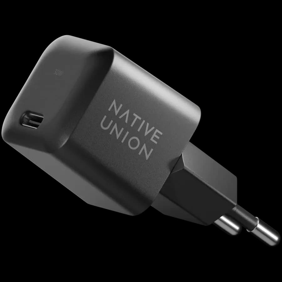 Зарядний пристрій NATIVE UNION Fast GaN Charger PD 30W USB-C Port Black (FAST-PD30-2-BLK-EU)