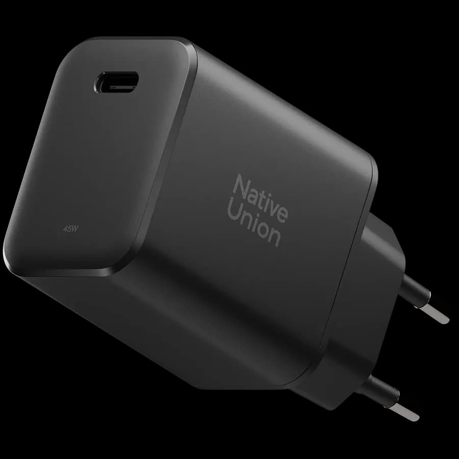 Зарядний пристрій Native Union Fast GaN PD 45W USB-C Port Black (FAST-PD45-BLK-EU)